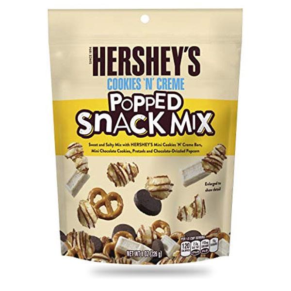 Süßigkeiten aus aller Welt, amerikanische Süßigkeiten, internationale Süßigkeiten, Süßigkeiten bestellen, Sweets online, Schokolade aus aller Welt, American Sweets, Hersheys Cookies n Creme Popped Snack Mix